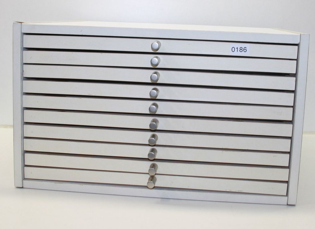 Zahnschrank mit teilweisen Einlagen # 186 | eBay